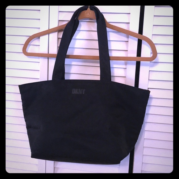 DKNY Donna KaranTote - Picture 1 of 7